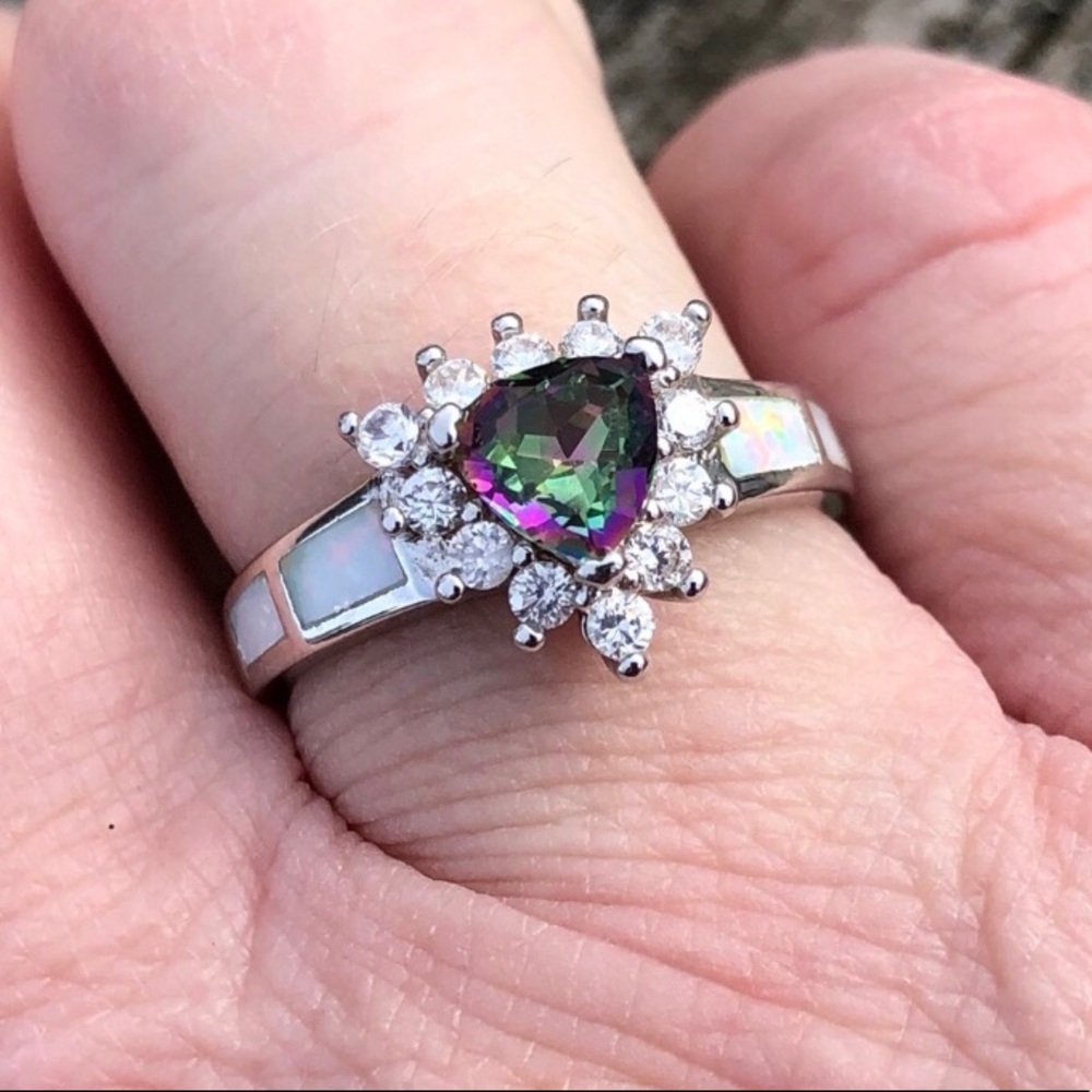 - White Fire Opal Rainbow Topaz Silver Ring SZ 7.5! NEW!